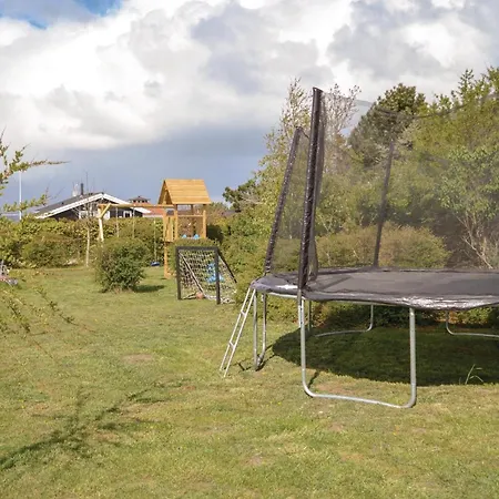 Two-bedroom In Knebel