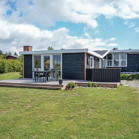 Two-bedroom In Knebel